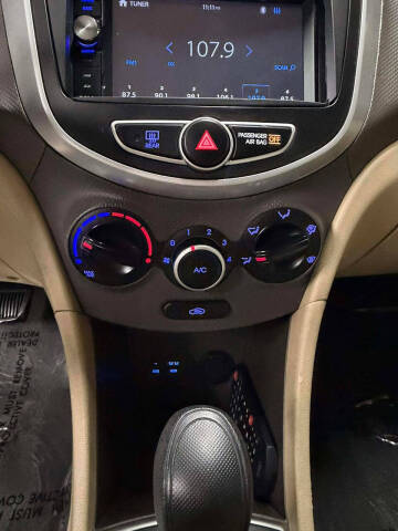 2014 Hyundai Accent GLS