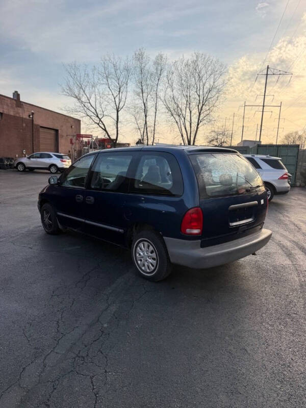 2000 Plymouth Voyager