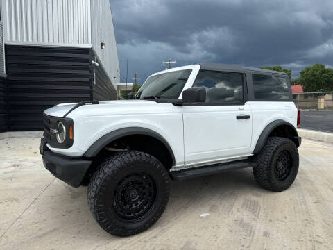 2022 Ford Bronco for sale at FAST LANE AUTO SALES in San Antonio TX