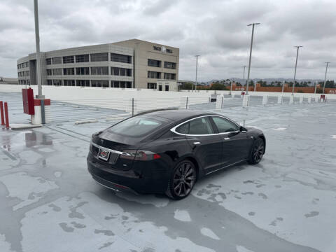 2013 Tesla Model S
