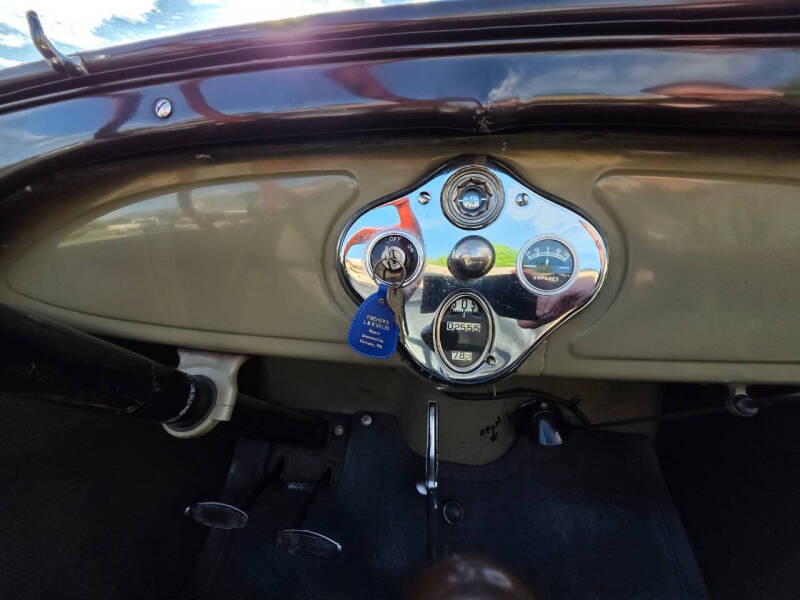 1928 Ford Roadster