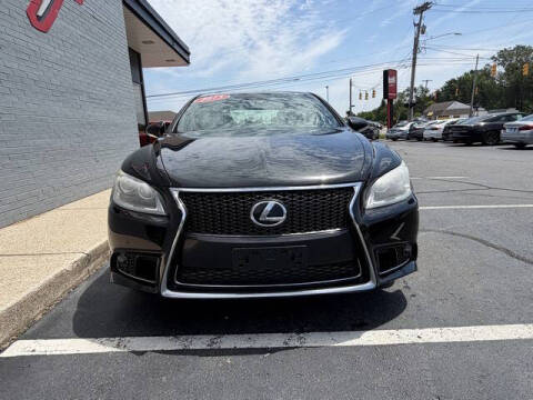 2013 Lexus LS 460
