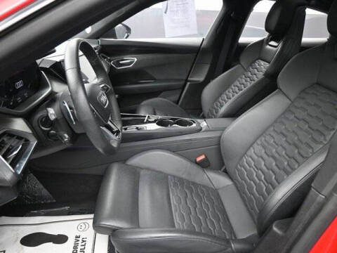 2022 Audi e-tron GT quattro Prestige