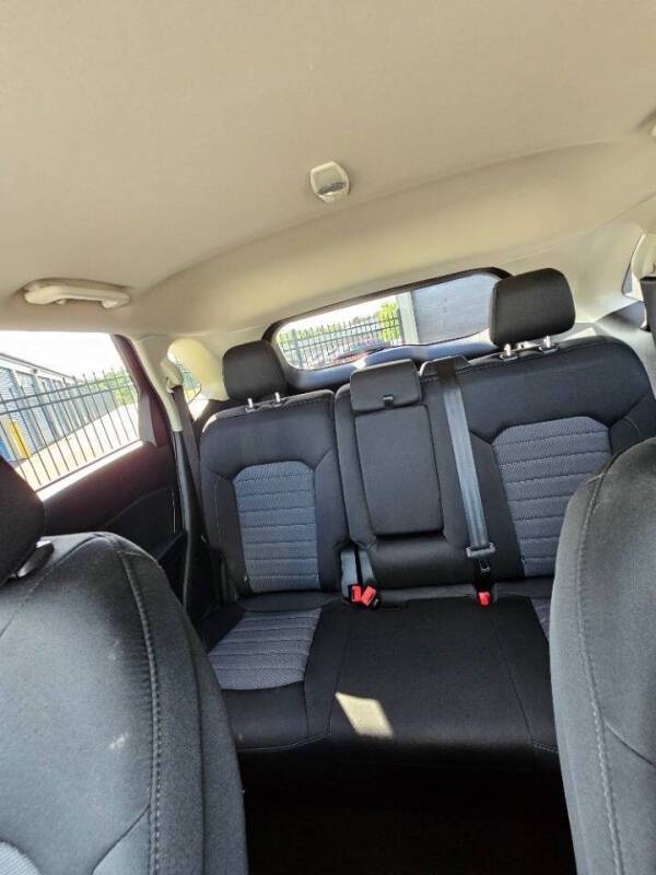 2020 Ford Edge SE