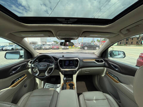 2017 GMC Acadia Denali