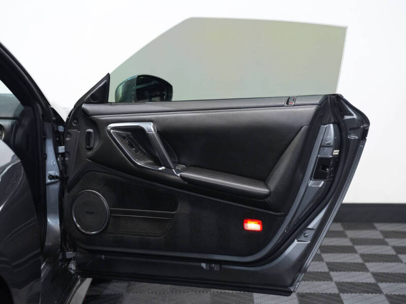 2009 Nissan GT-R Premium