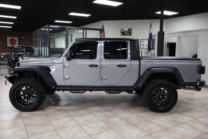2020 Jeep Gladiator Sport