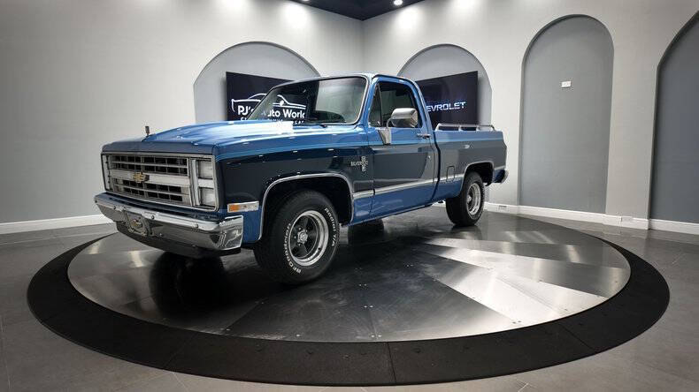 1987 Chevrolet R/V 10 Series