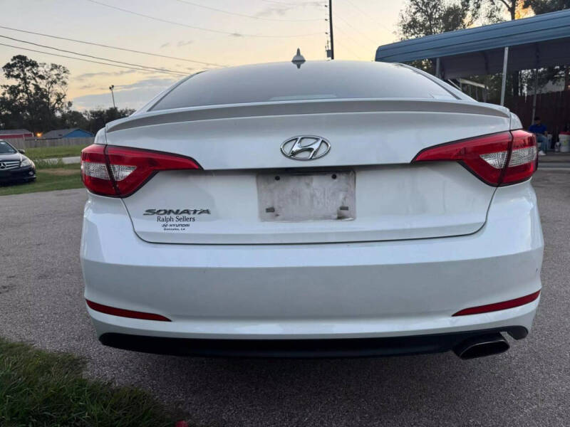 2017 Hyundai Sonata SE photo 5