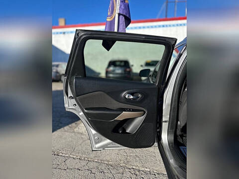 2018 Jeep Cherokee Latitude