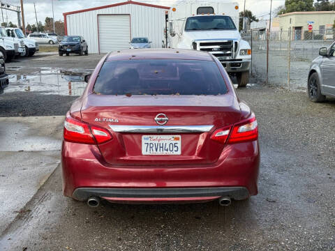 2016 Nissan Altima 2.5