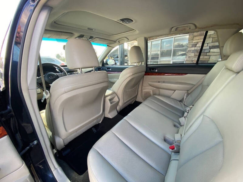 2011 Subaru Outback 3.6R Limited