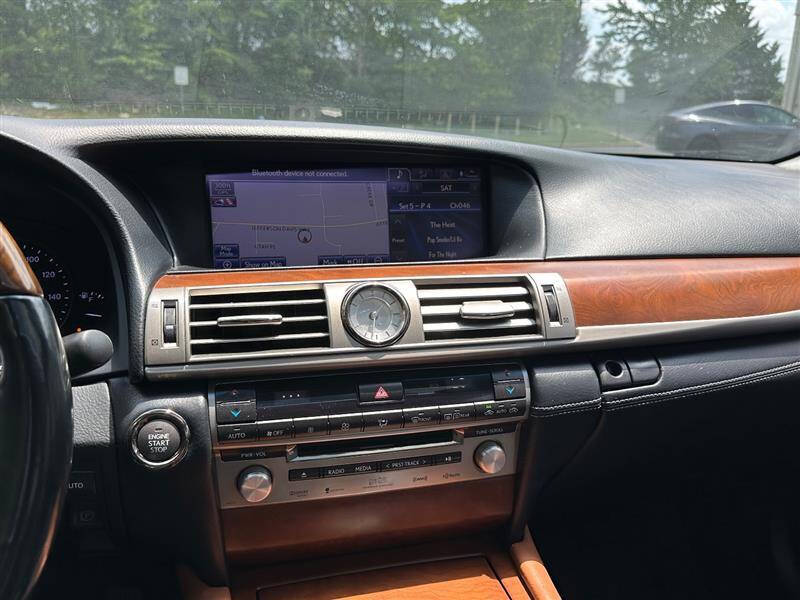 2013 Lexus LS 460