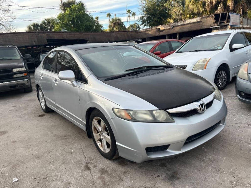 2010 Honda Civic LX's photo