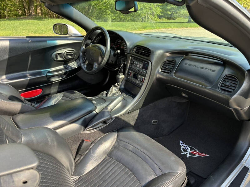 2004 Chevrolet Corvette