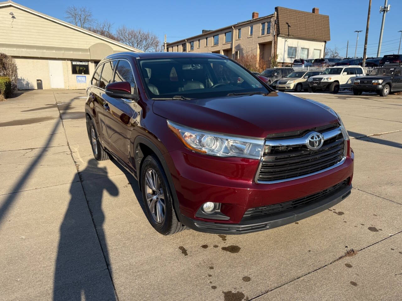 2015 Toyota Highlander for sale at Drive Motorcars LLC in Akron, OH