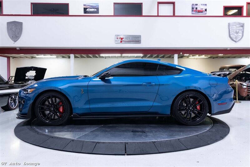 2020 Ford Mustang 8