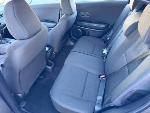 2017 Honda HR-V LX