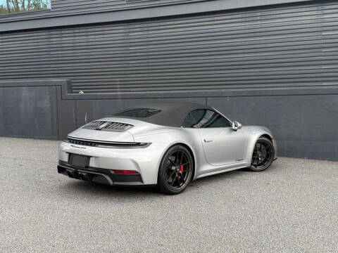 2026 Porsche 911 Carrera 4 GTS