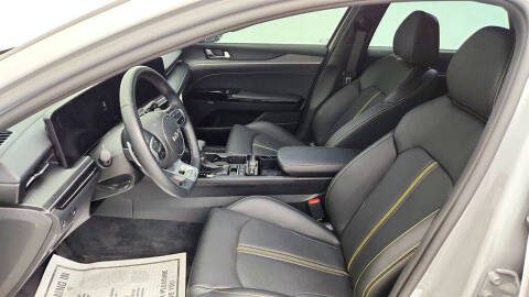2025 Kia K5 GT