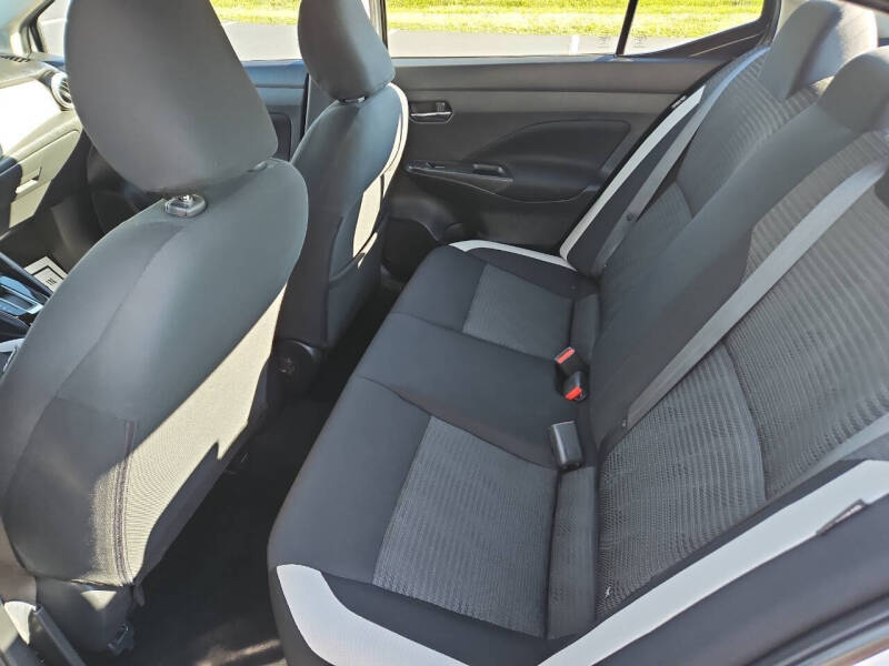 2021 Nissan Versa SV