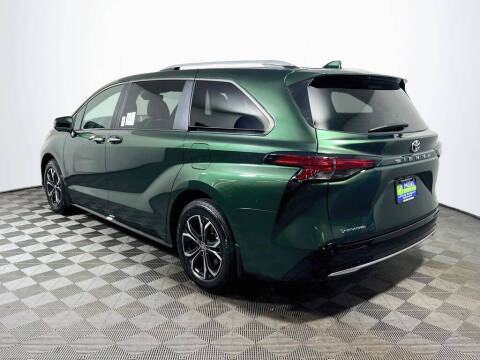 2026 Toyota Sienna Platinum 7-Passenger