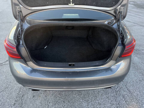 2018 Infiniti Q50 3.0T Luxe