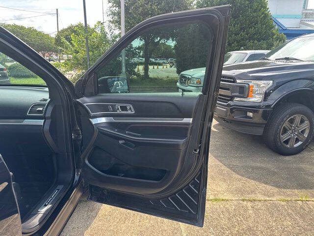 2017 Ford Explorer Sport
