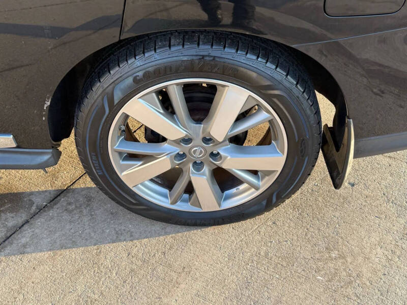 2014 Nissan Pathfinder Platinum