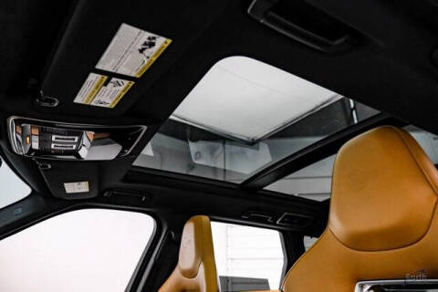 2020 Land Rover Range Rover Sport SVR