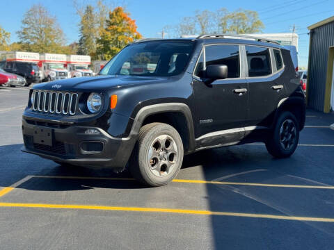 2016 Jeep Renegade for sale at Queen City Auto House LLC in West Chester OH