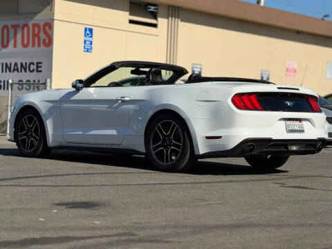 2018 Ford Mustang