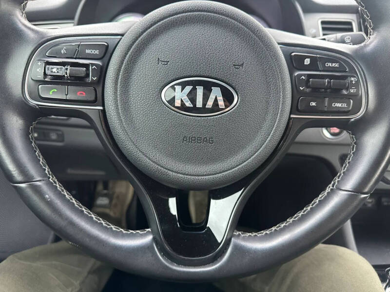 2017 Kia Niro EX