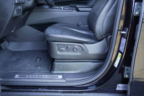 2023 Cadillac Escalade ESV Sport Platinum