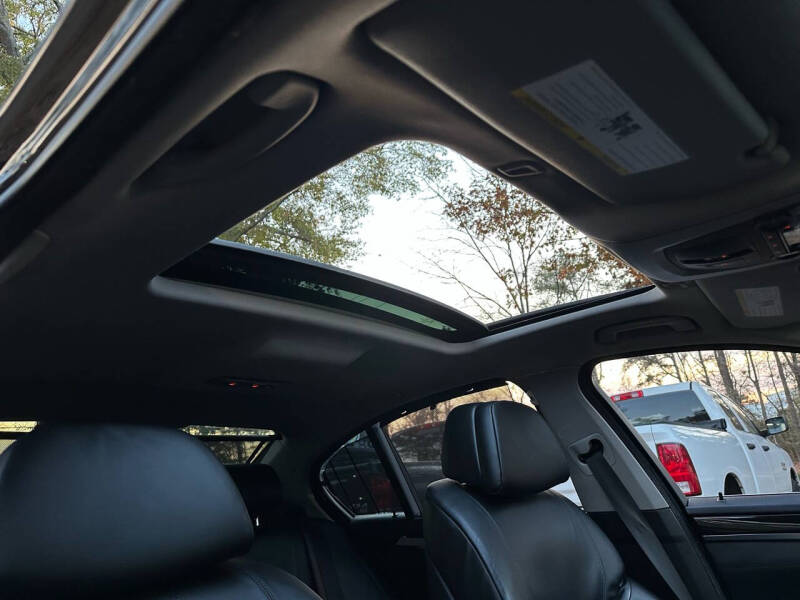 2011 BMW 5 Series 550i xDrive