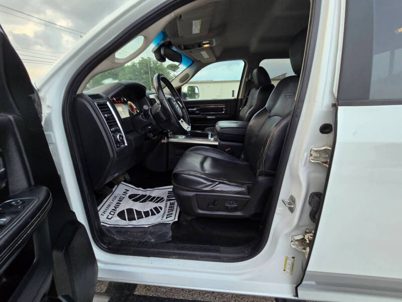 2014 RAM 1500 Laramie