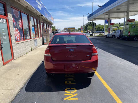 2009 Ford Focus SES