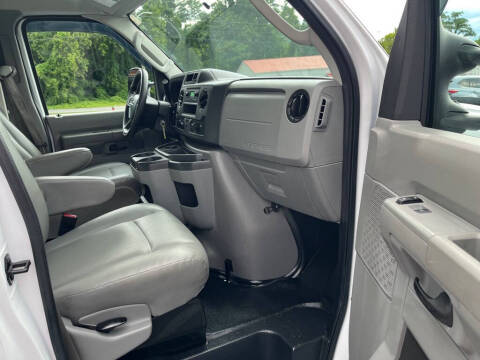 2024 Ford E-Series