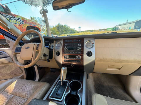 2011 Ford Expedition XLT