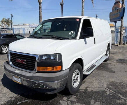 2017 GMC Savana 2500
