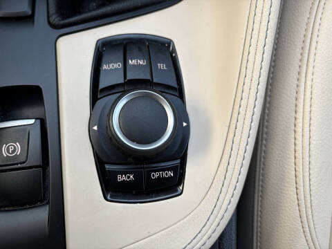 2017 BMW X1 sDrive28i