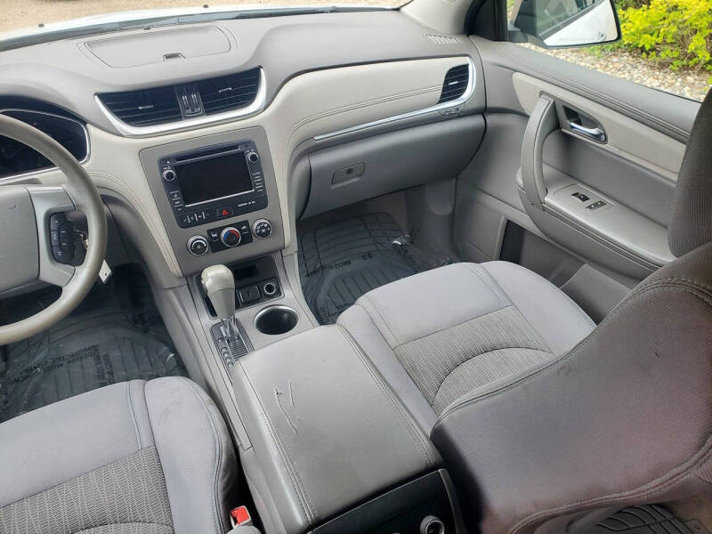 2016 Chevrolet Traverse LS