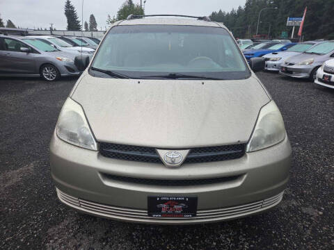 2005 Toyota Sienna LE 7 Passenger