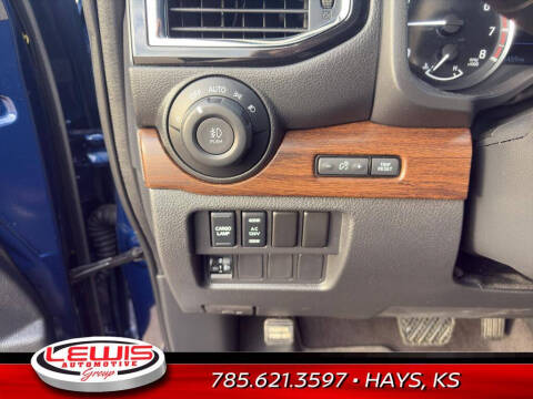 2023 Nissan Titan Platinum Reserve