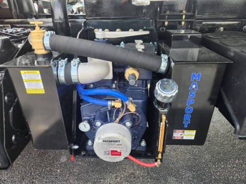 2024 Freightliner M2 106