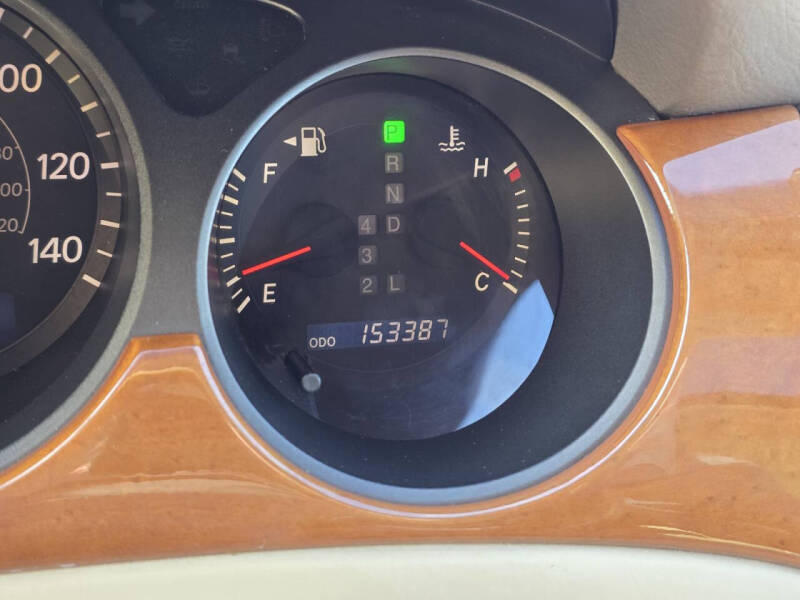 2005 Lexus ES 330