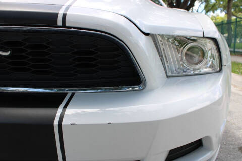 2014 Ford Mustang V6 Premium