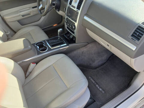 2010 Chrysler 300 Touring