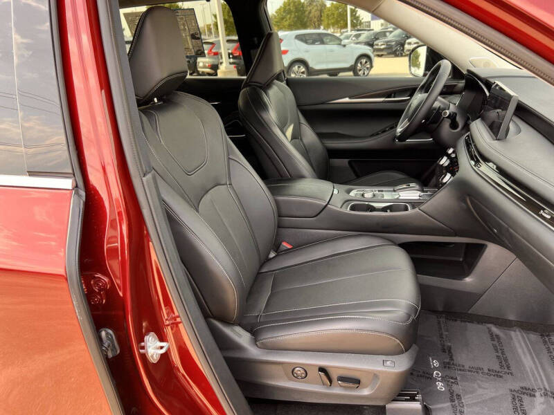 2025 Infiniti QX60 Sensory