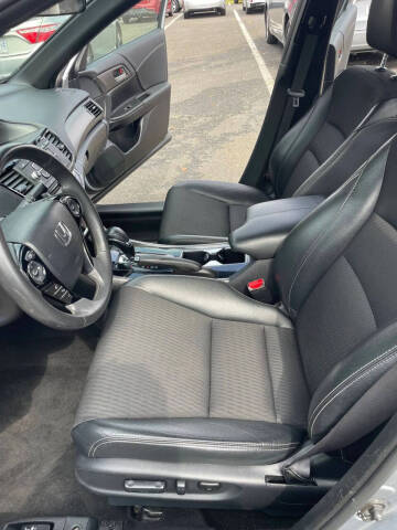 2017 Honda Accord Sport